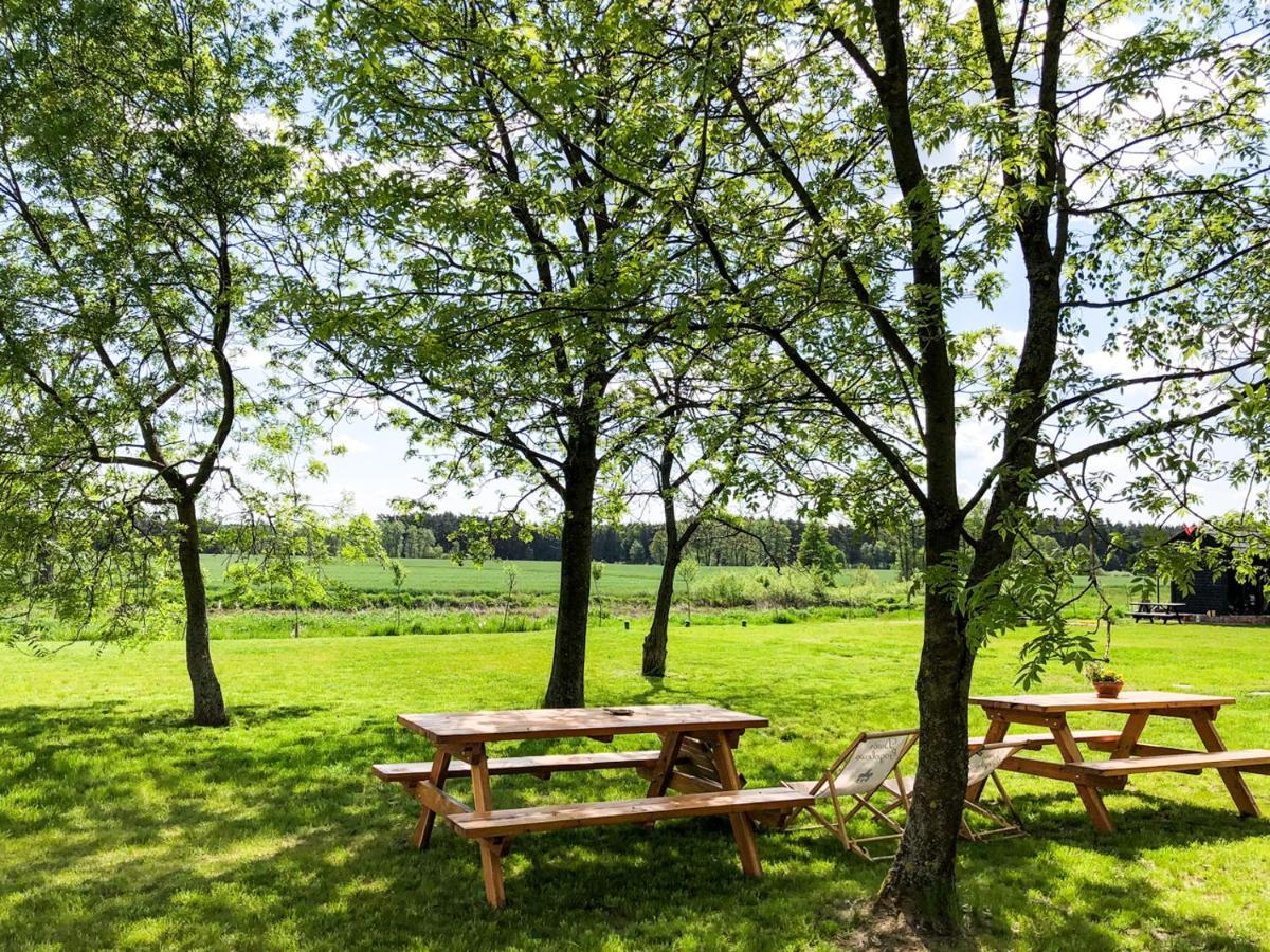 Dwor Gogolewo Nad Warta Bed & Breakfast Ksiaz Wielkopolski Bagian luar foto