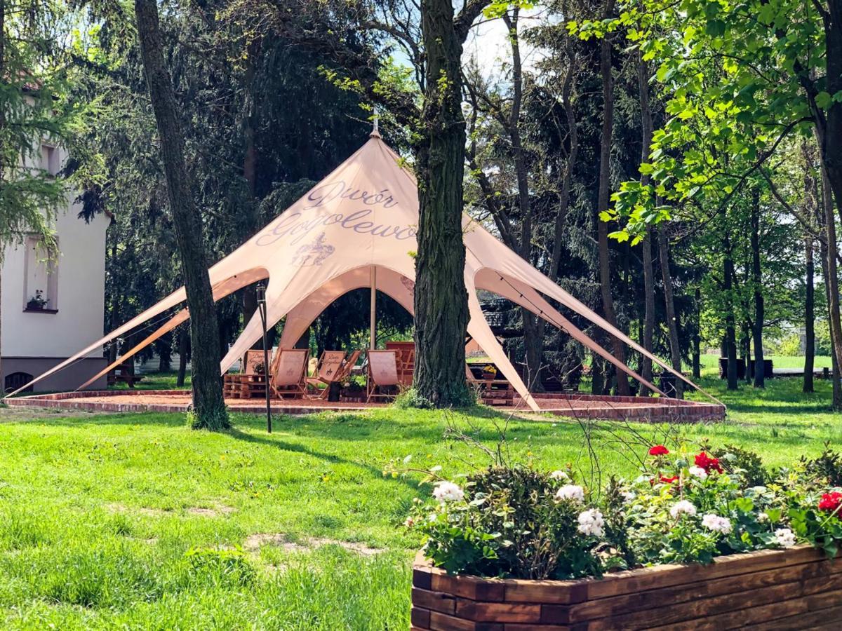 Dwor Gogolewo Nad Warta Bed & Breakfast Ksiaz Wielkopolski Bagian luar foto