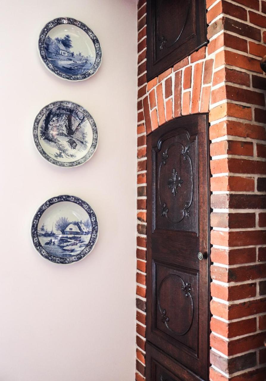 Dwor Gogolewo Nad Warta Bed & Breakfast Ksiaz Wielkopolski Bagian luar foto