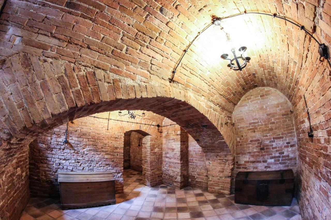 Dwor Gogolewo Nad Warta Bed & Breakfast Ksiaz Wielkopolski Bagian luar foto