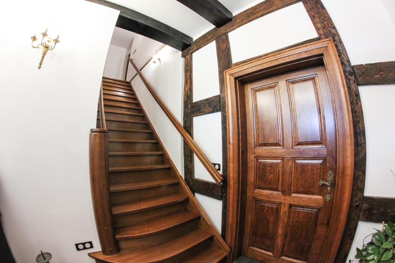 Dwor Gogolewo Nad Warta Bed & Breakfast Ksiaz Wielkopolski Bagian luar foto